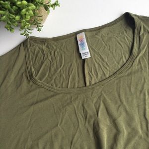 LulaRoe top